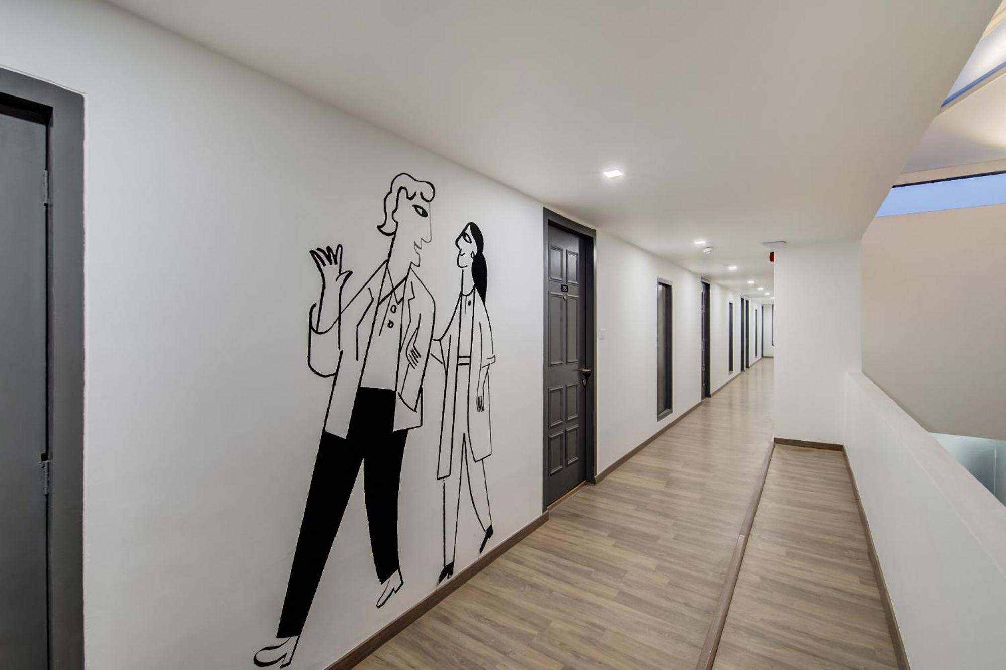 Super Townhouse Mg Road Pune Ngoại thất bức ảnh